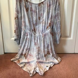 Off the shoulder Romper NEVER WORN